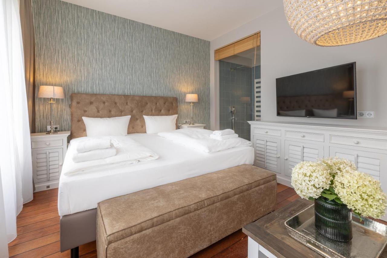 Hotel Vier Jahreszeiten Binz - Adults Only Bagian luar foto