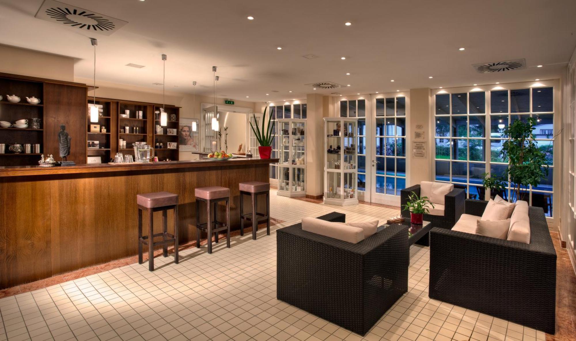 Hotel Vier Jahreszeiten Binz - Adults Only Bagian luar foto