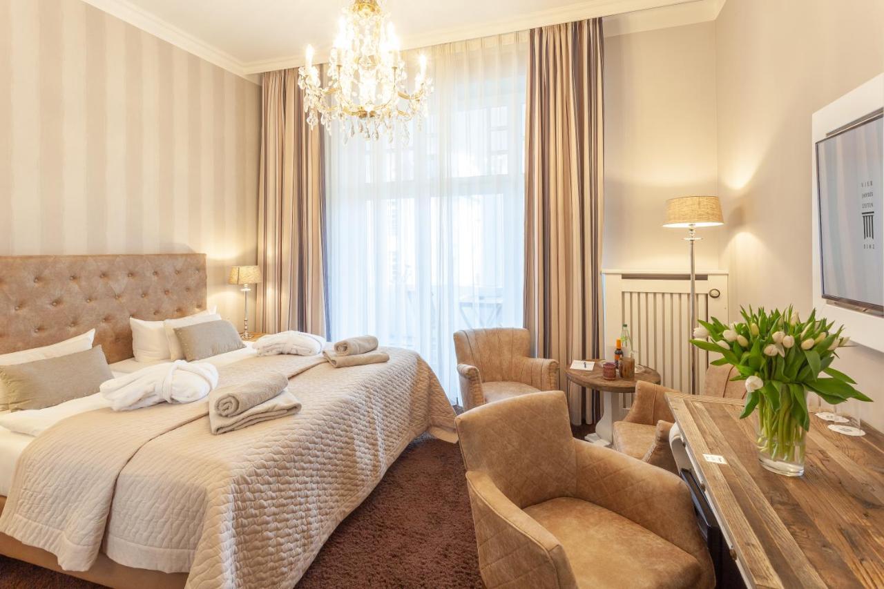 Hotel Vier Jahreszeiten Binz - Adults Only Bagian luar foto