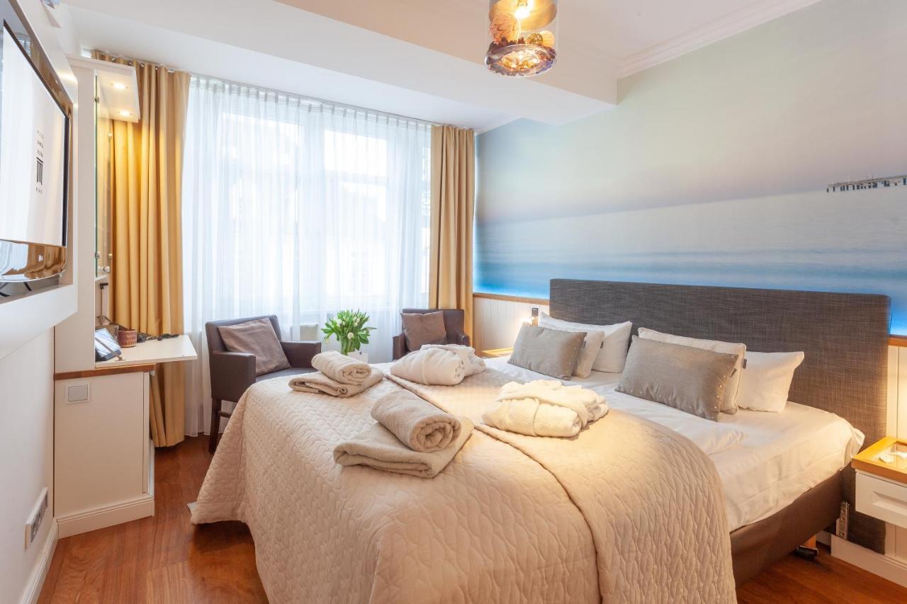 Hotel Vier Jahreszeiten Binz - Adults Only Bagian luar foto