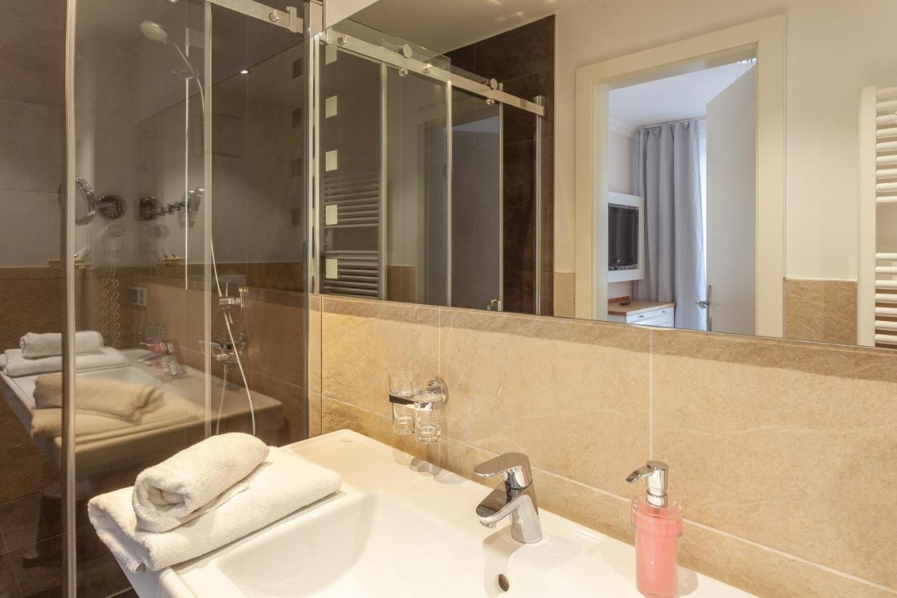 Hotel Vier Jahreszeiten Binz - Adults Only Bagian luar foto